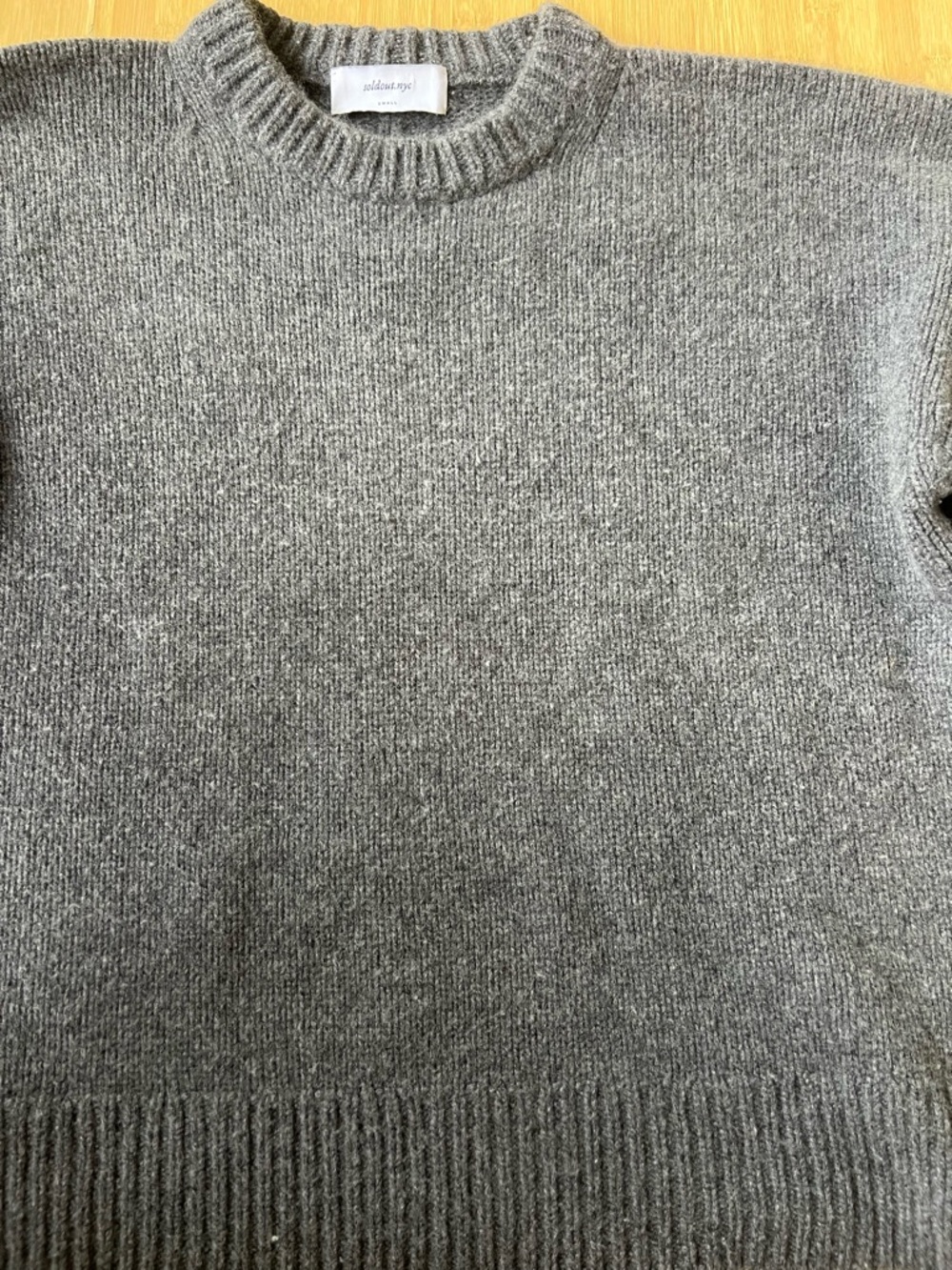 100% wool Classic Crewneck Sweater in Charcoal Gray soldout.nyc small
US 4-6 - Picture 9 of 14